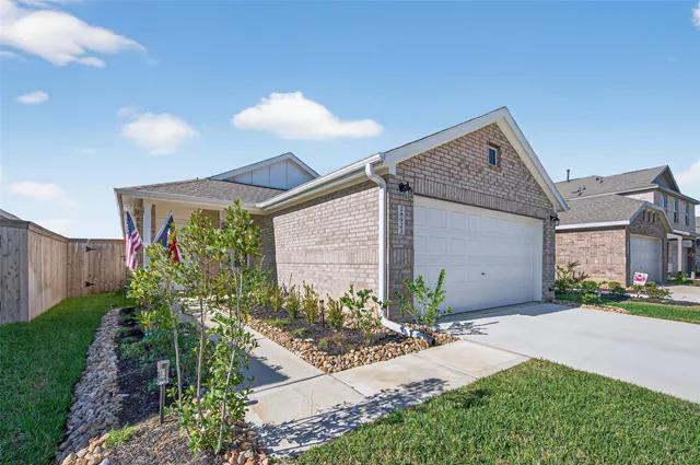 $2,200 | 28923 Great Cyn Drive, Hockley, TX 77447