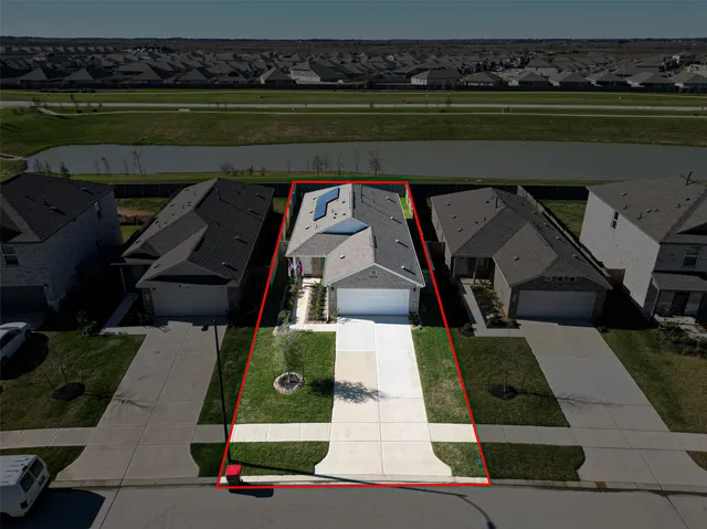 $2,200 | 28923 Great Cyn Drive, Hockley, TX 77447