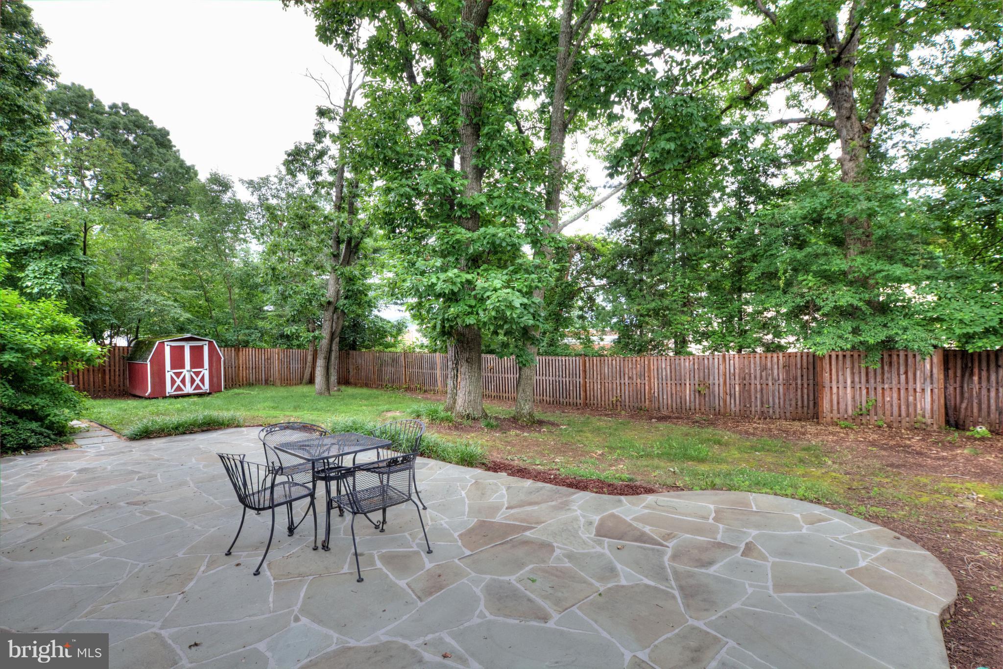 4812 Twinbrook Road Fairfax, VA 22032 - Photo 22 of 28 Exterior (Rear)