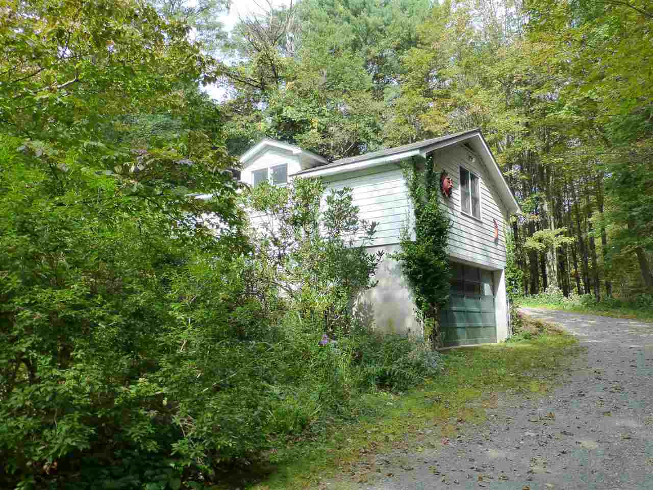 114 Signal Pine Road Putney, VT 05346 - Photo 4 of 23