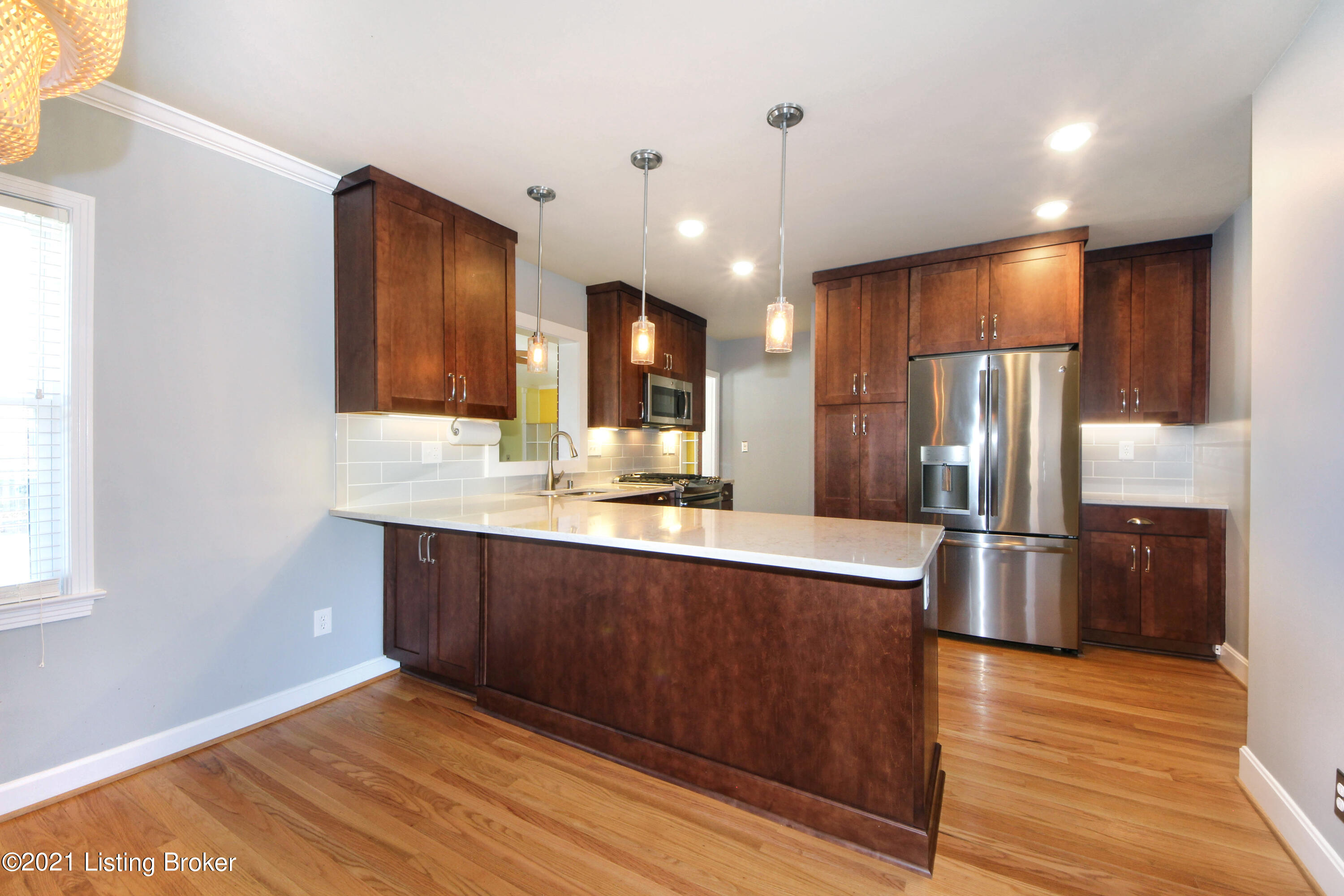 3710 Hanover Road Louisville, KY 40207 - Photo 9 of 30 9