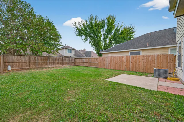 $1,900 | 10826 Aly Trace Court, Houston, TX 77064