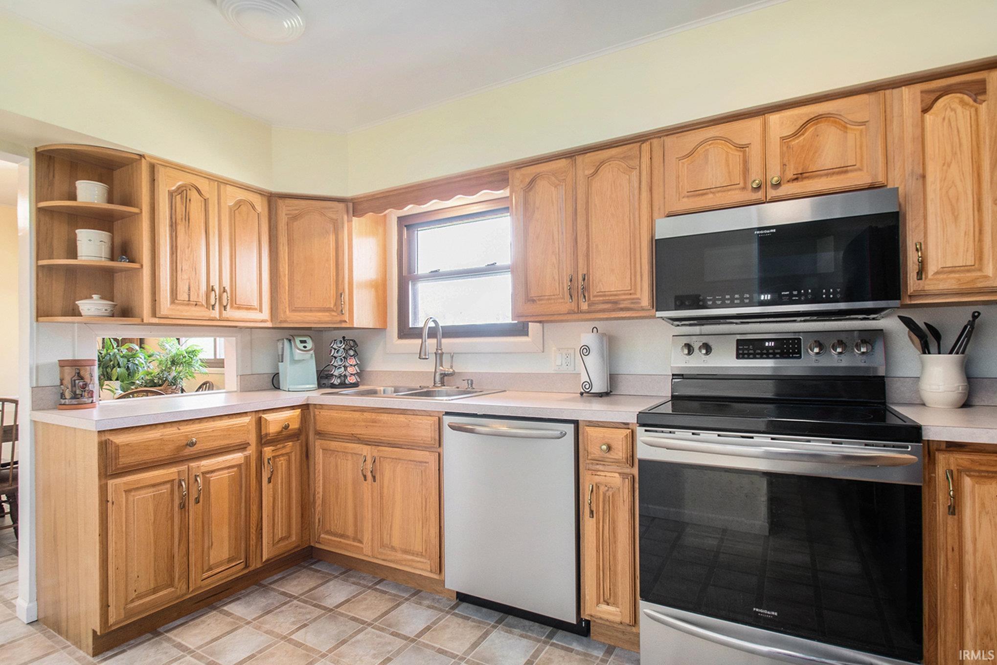 17675 Jackson Road South Bend, IN 46614 - Photo 11 of 29 Gallery Image 11