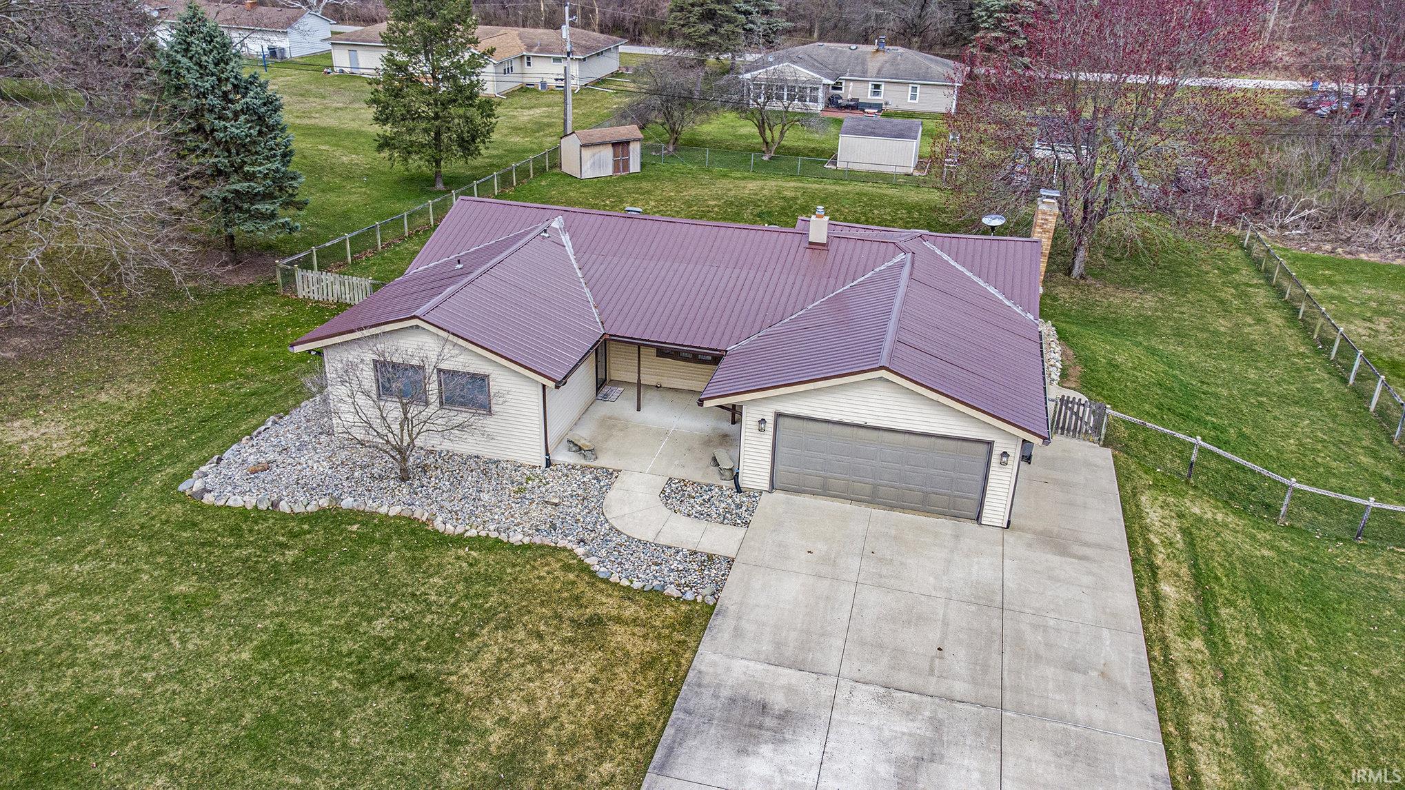 17675 Jackson Road South Bend, IN 46614 - Photo 4 of 29 Gallery Image 4