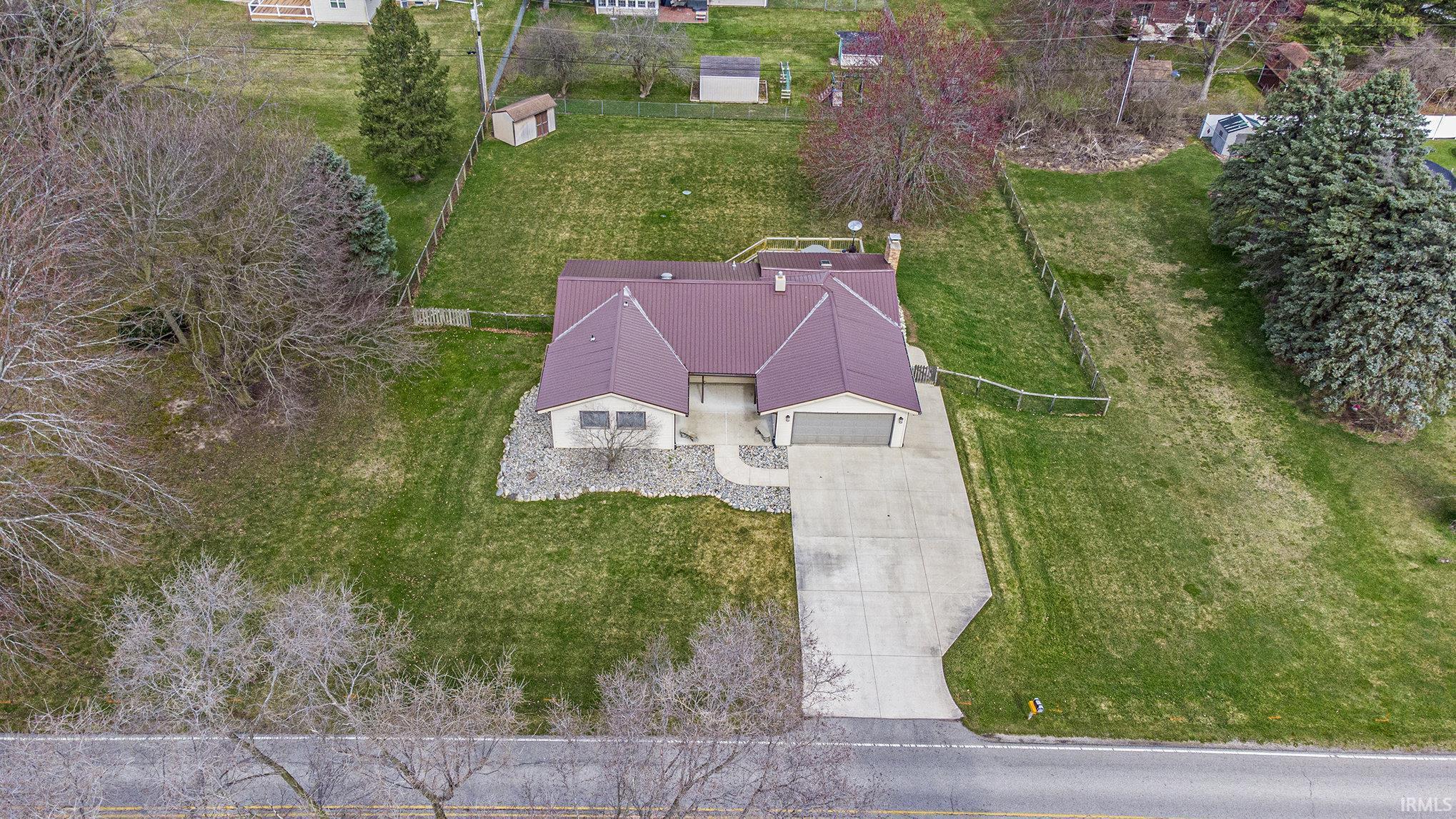 17675 Jackson Road South Bend, IN 46614 - Photo 5 of 29 Gallery Image 5