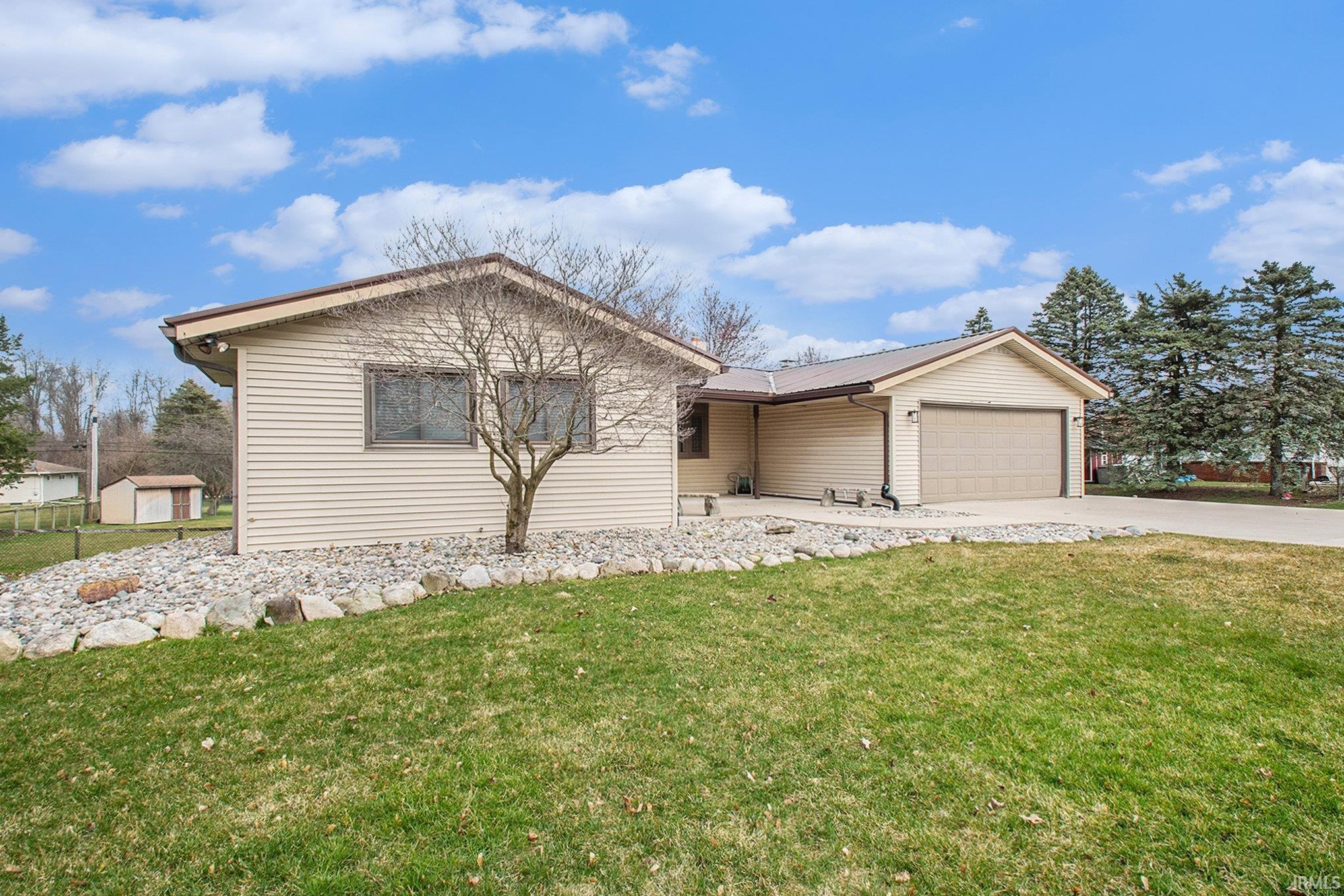 17675 Jackson Road South Bend, IN 46614 - Photo 6 of 29 Gallery Image 6