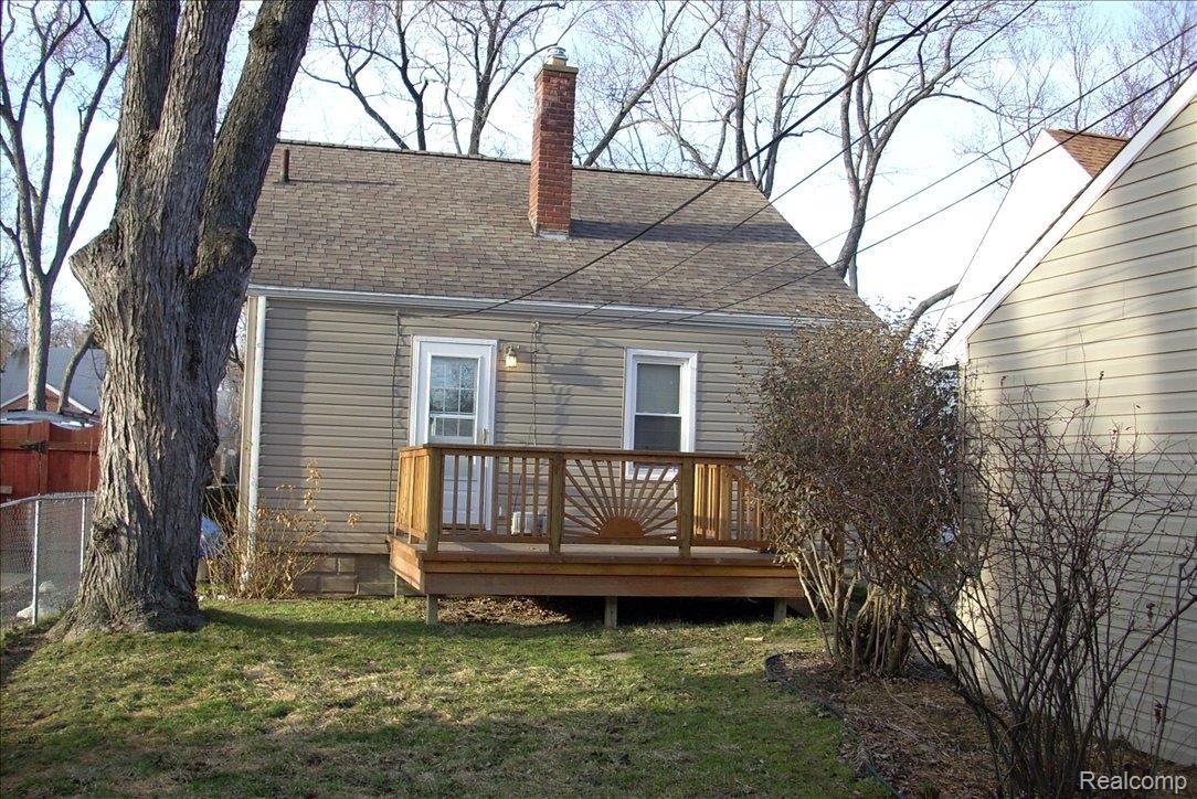 1229 Harvard Road Berkley, MI 48072 - Photo 2 of 18 Harvard 010