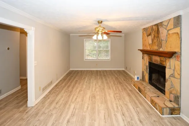 $274,900 | 6504 Swift Creek Drive, Lithonia, GA 30058