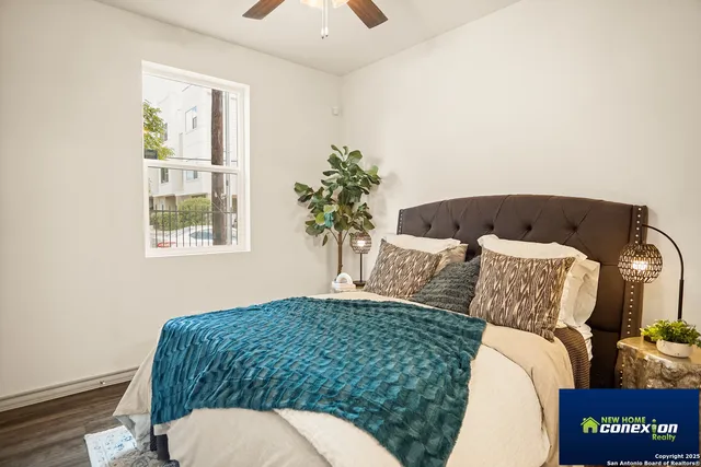 $328,990 | 310 West Evergreen Street, Unit 113, San Antonio, TX 78212