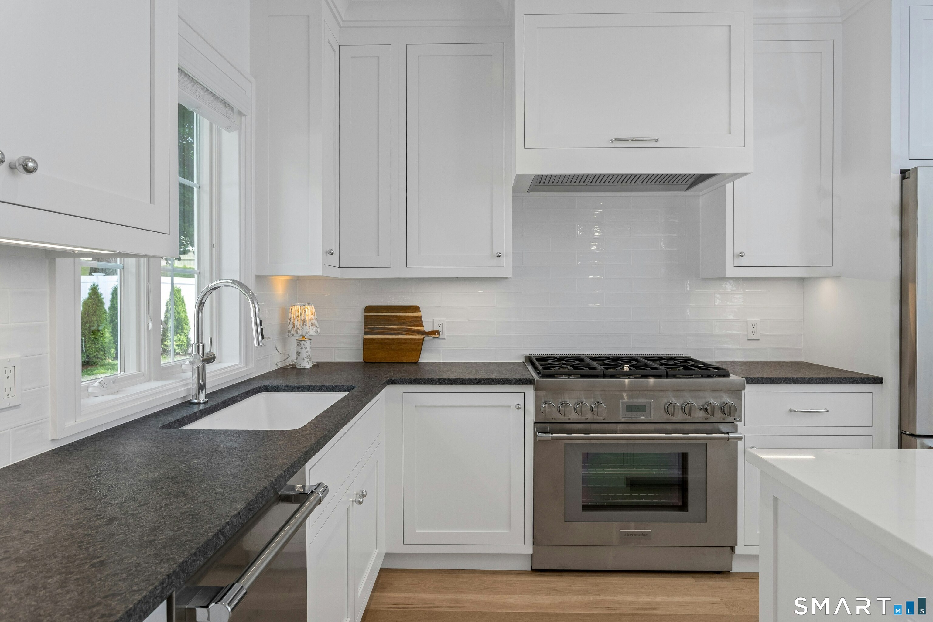18 Old Stamford Road New Canaan, CT 06840 - Photo 9 of 29