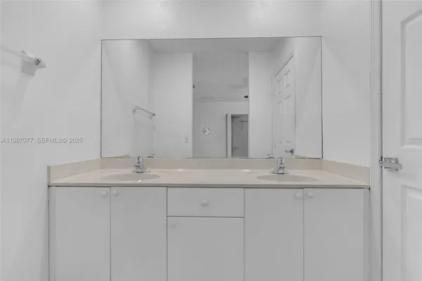 $2,800 | 26309 Southwest 136th Place, Homestead, FL 33032