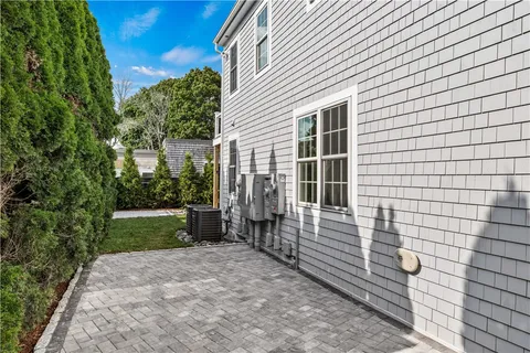 $1,350,000 | 21 Bradford Street, Unit 2, Bristol, RI 02809