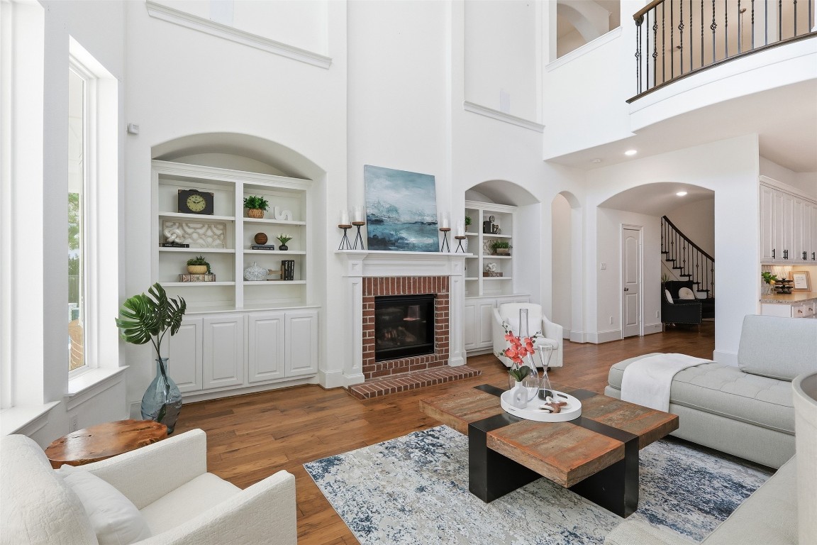 66 North Thatcher Bend Circle Spring, TX 77389 - Photo 20 of 50 Living Room
