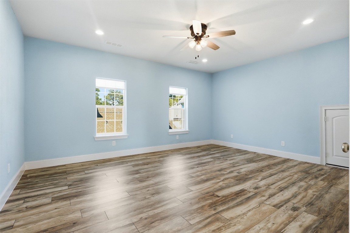 66 North Thatcher Bend Circle Spring, TX 77389 - Photo 33 of 50 Bonus Room