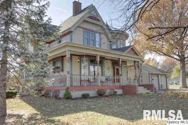526 Locust Street Carthage, IL 62321 - Photo 1 of 1