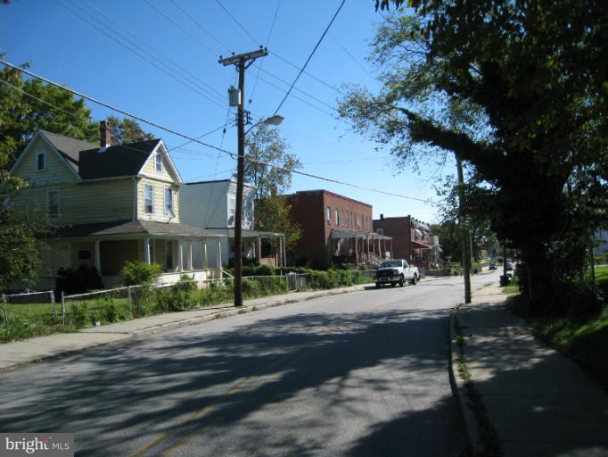3538 Old Frederick Road Baltimore, MD 21229 - Photo 2 of 2 Exterior (General)