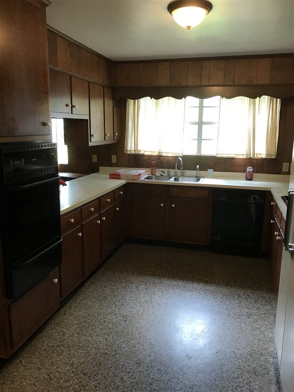 1 Bateman Circle Foley, AL 36535 - Photo 5 of 40