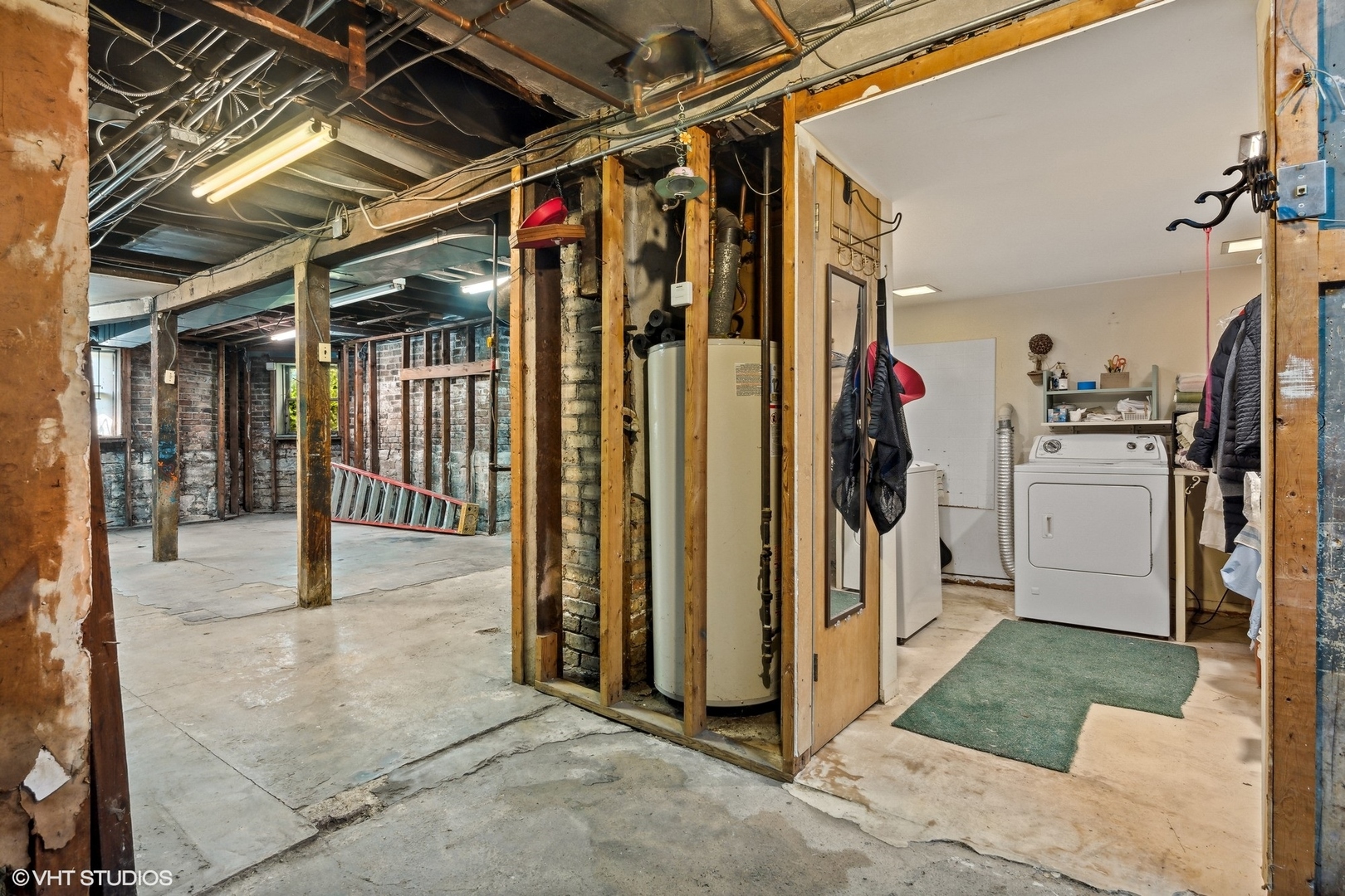 5733 North Ridge Avenue Chicago, IL 60660 - Photo 19 of 29 Gallery Image 19