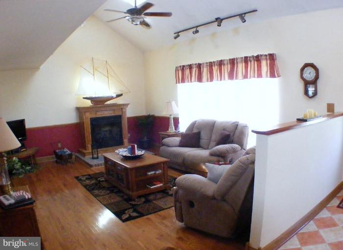 1302 Garrett Road Chester, MD 21619 - Photo 5 of 29 Family Room w/Fireplace