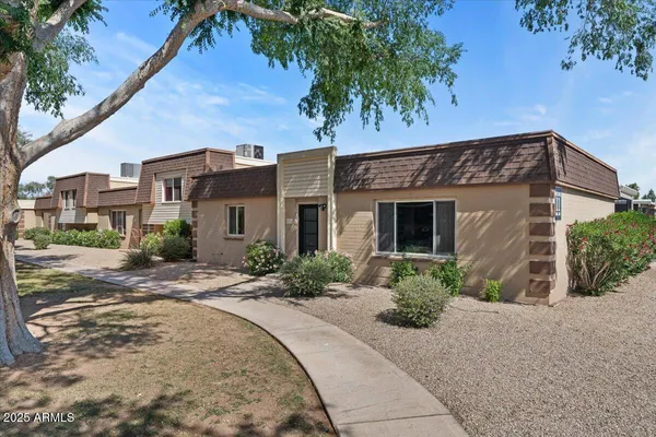 $3,295 | 8498 East Chaparral Road, Scottsdale, AZ 85250