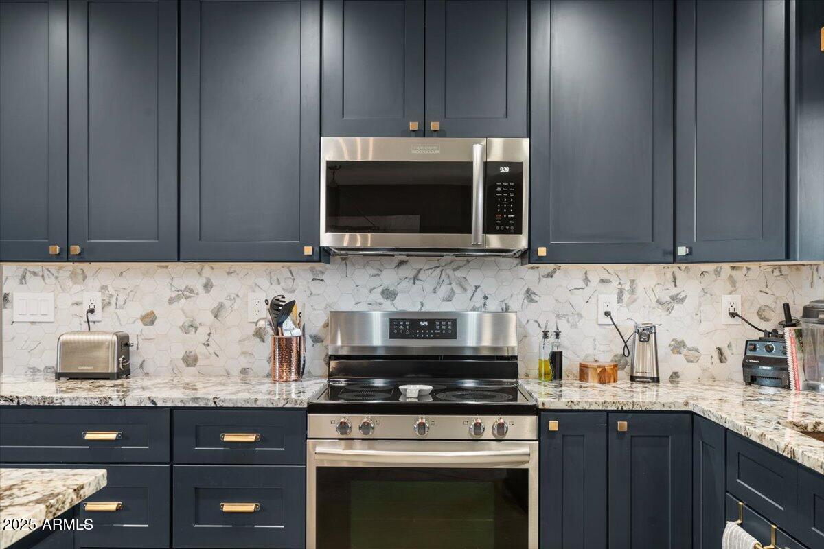 8498 East Chaparral Road Scottsdale, AZ 85250 - Photo 13 of 51 13-Kitchen