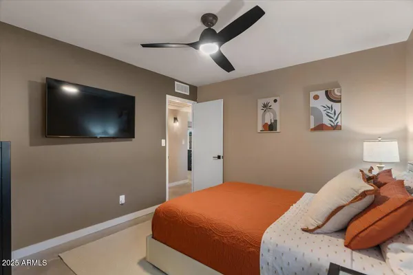 $3,295 | 8498 East Chaparral Road, Scottsdale, AZ 85250