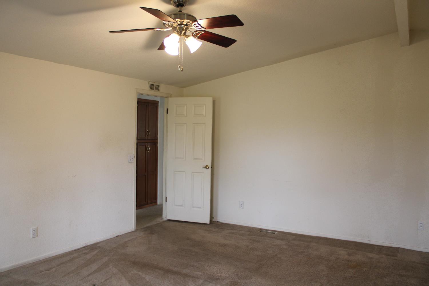 12245 Hobday Road Wilton, CA 95693 - Photo 11 of 20
