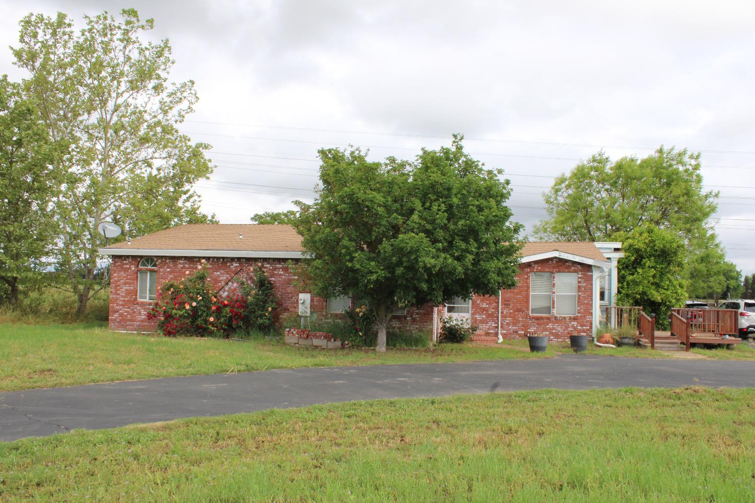 12245 Hobday Road Wilton, CA 95693 - Photo 2 of 16