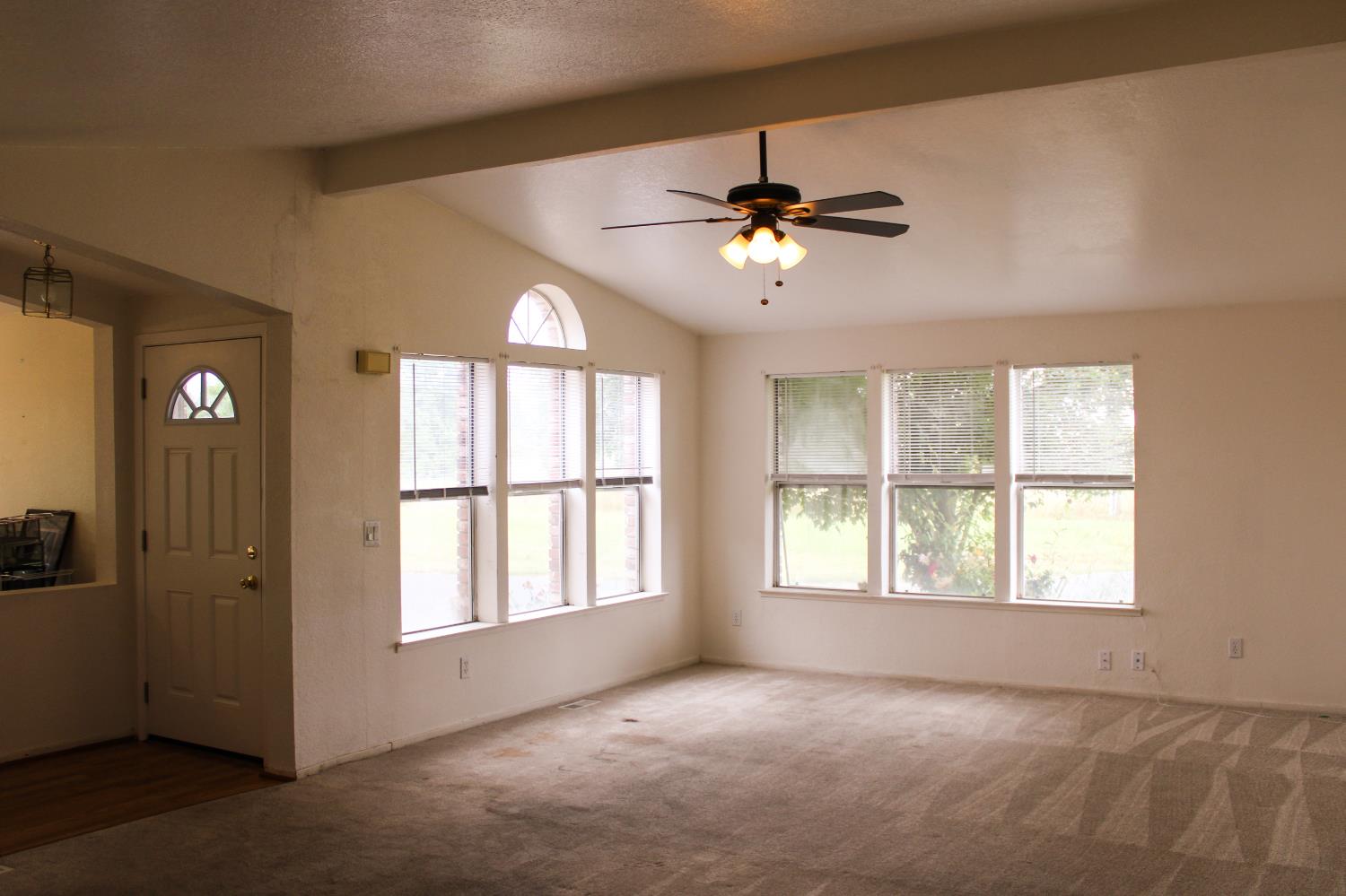12245 Hobday Road Wilton, CA 95693 - Photo 3 of 20