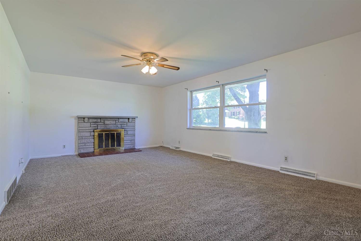 7266 Dimmick Road West Chester, OH 45069 - Photo 4 of 41