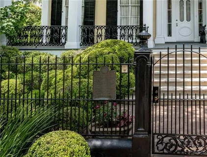 $8,500,000 | 2423 Prytania Street, New Orleans, LA 70130