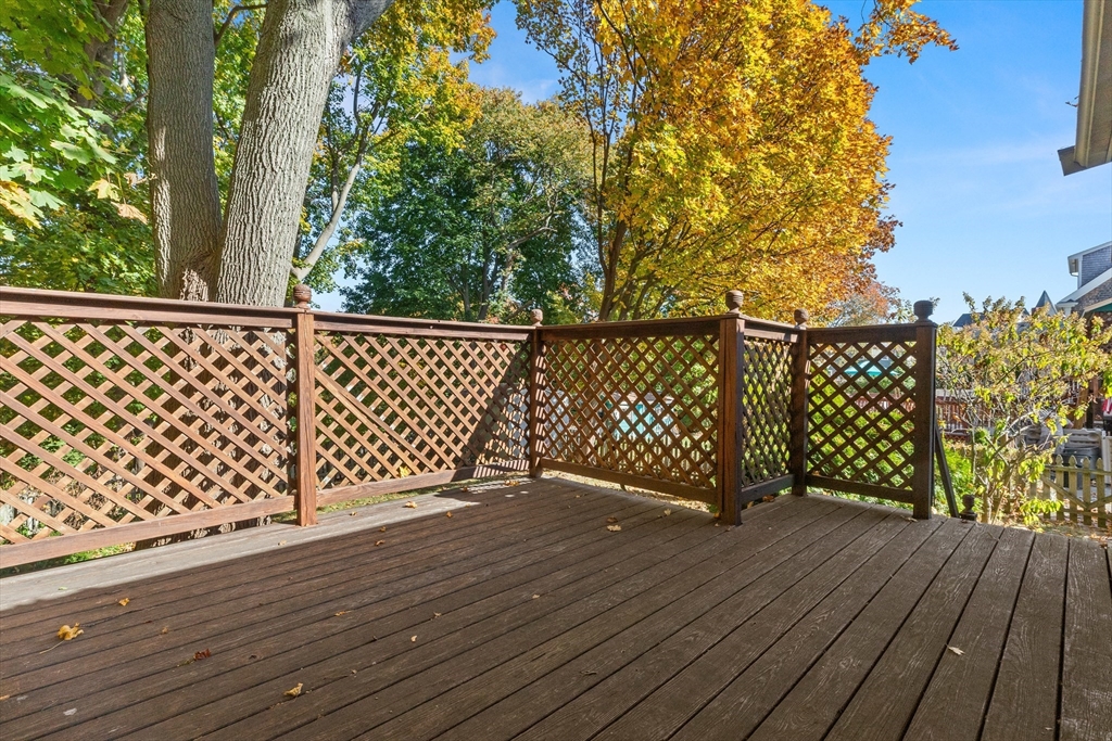 46 Stone Street Beverly, MA 01915 - Photo 27 of 37 Gallery Image 27