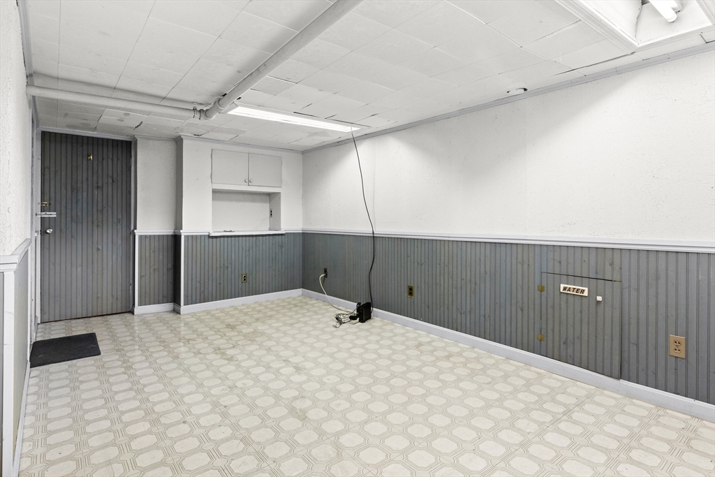 46 Stone Street Beverly, MA 01915 - Photo 34 of 37 Gallery Image 34