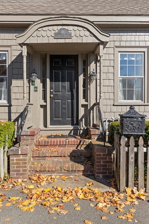 46 Stone Street Beverly, MA 01915 - Photo 4 of 37 Gallery Image 4