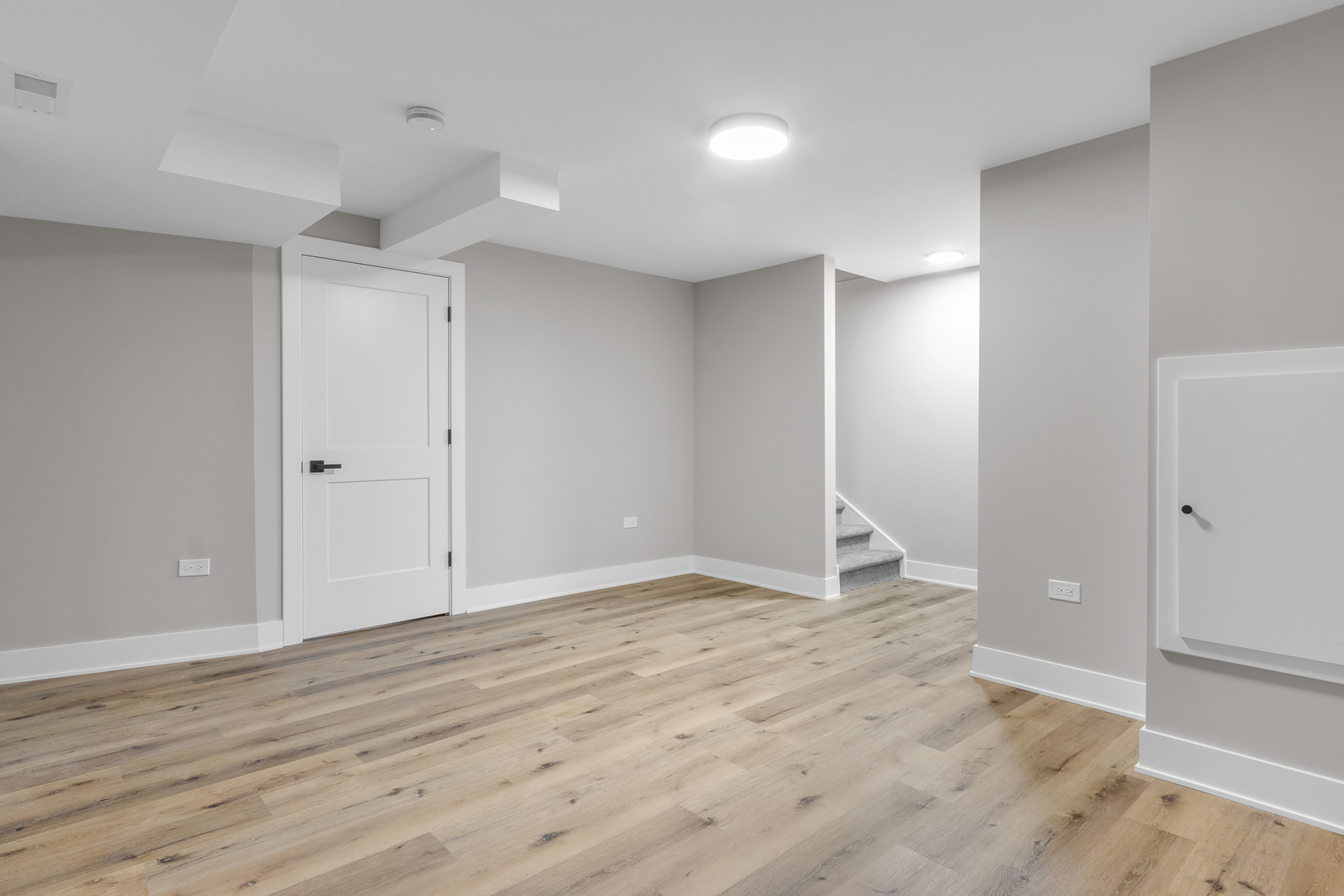 25653 Bridle Path Channahon, IL 60410 - Photo 26 of 43 wooden floor in an empty room