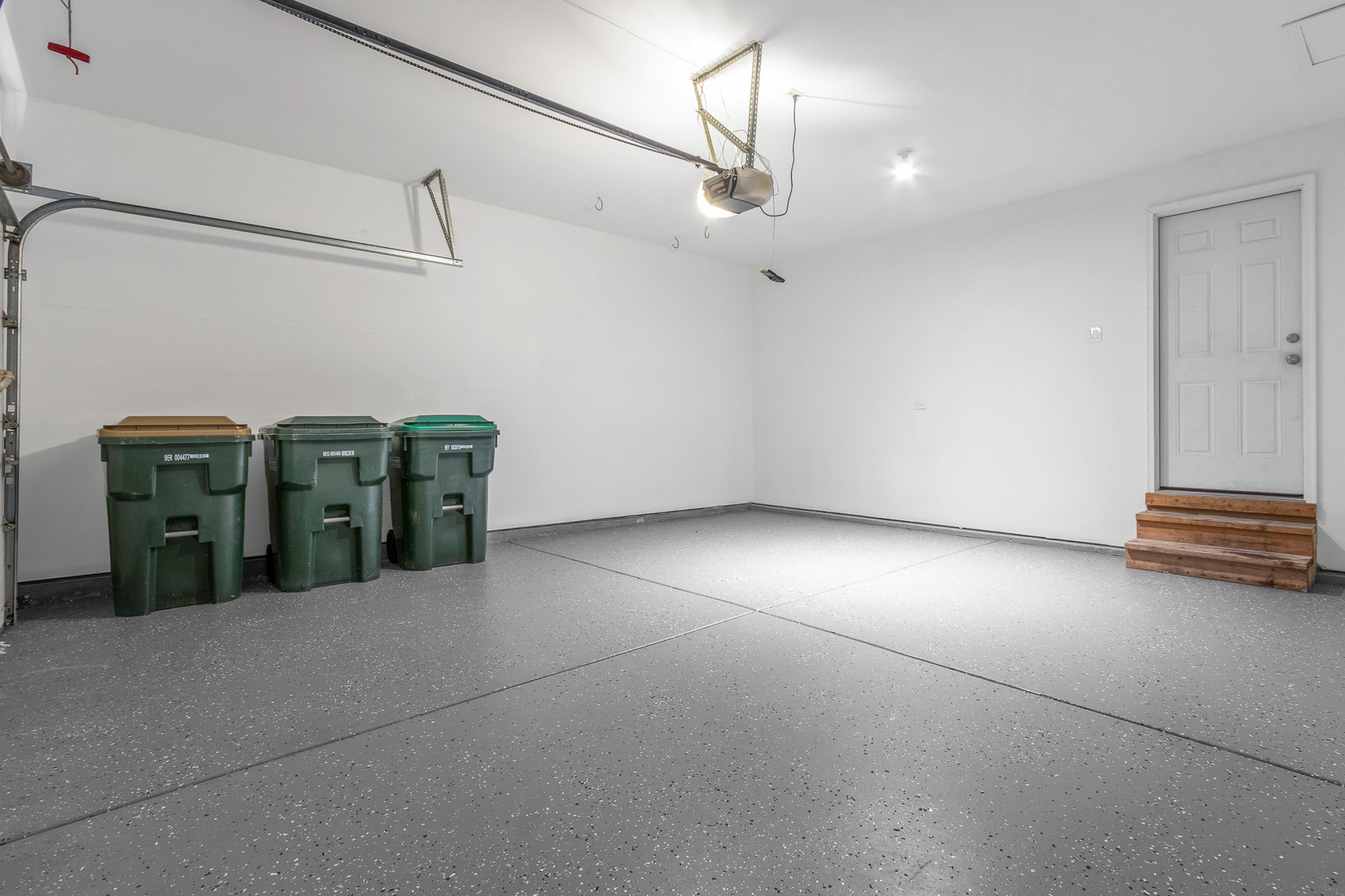 25653 Bridle Path Channahon, IL 60410 - Photo 32 of 43 a view of an empty room with closet