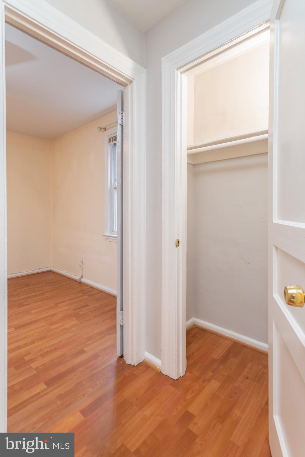 2415 Ontario Road Northwest, Unit 302 Washington, DC 20009 - Photo 13 of 23 Interior General