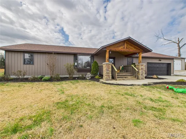 $350,000 | 534 Highway M Poplar Bluff, Poplar Bluff, MO 63901