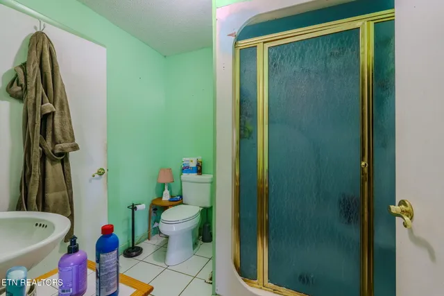 $299,999 | 210 Last Lz Lane, Speedwell, TN 37870