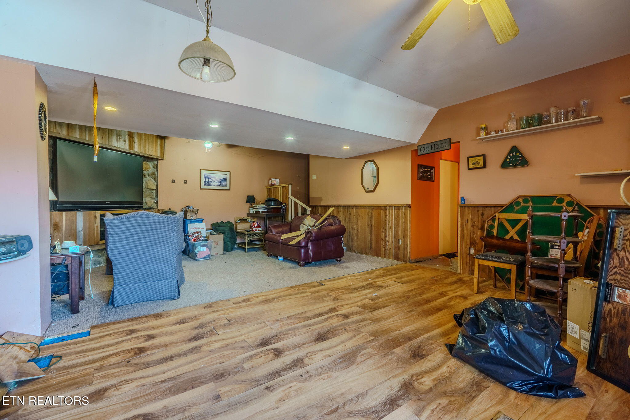 210 Last Lz Lane Speedwell, TN 37870 - Photo 6 of 28 16-web-or-mls-_DSC4290-HDR