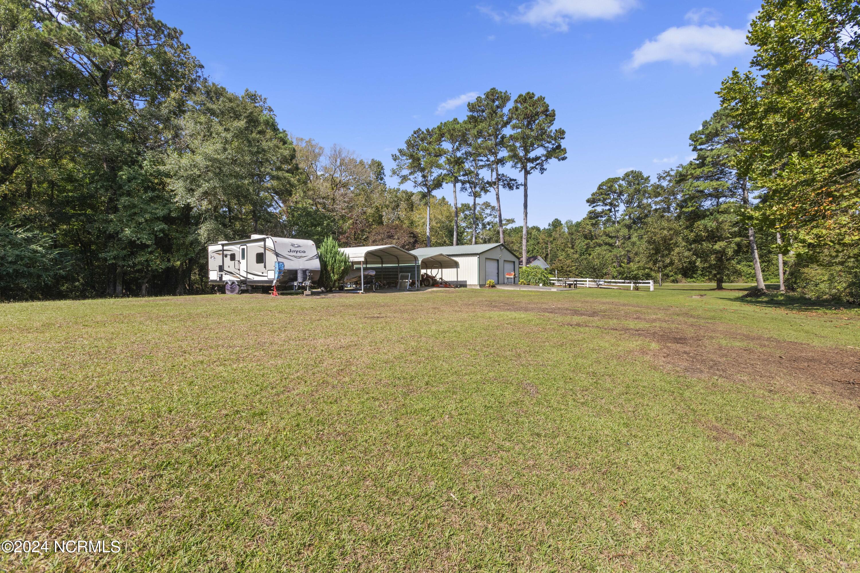 157 Haw Branch Road Richlands, NC 28574 - Photo 38 of 49 38