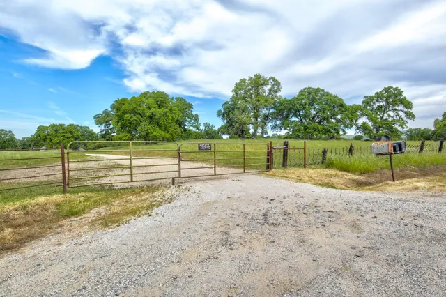 $3,499,000 | 1985 White Rock Road, Le Grand, CA 95333