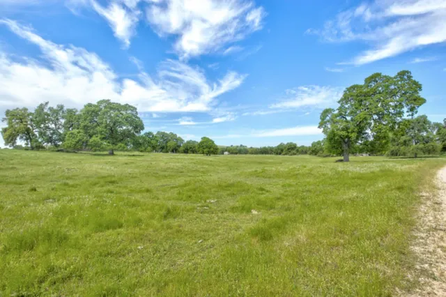 $3,499,000 | 1985 White Rock Road, Le Grand, CA 95333