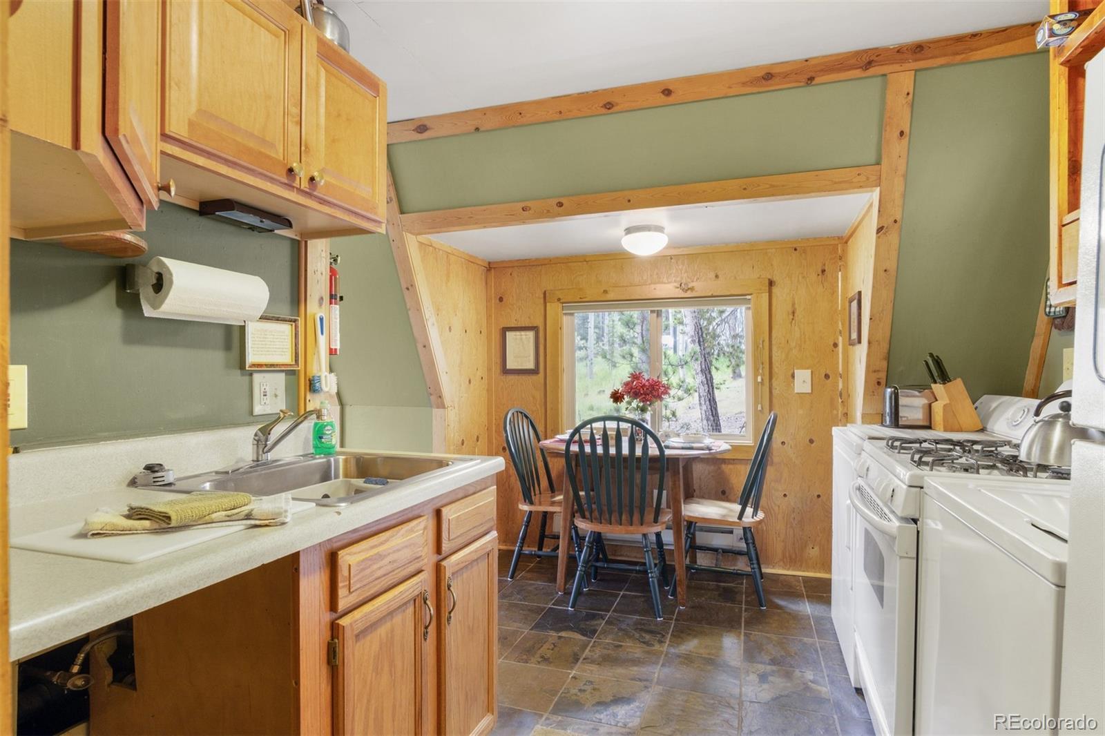 319 Deer Road Evergreen, CO 80439 - Photo 8 of 17 Gallery Image 8