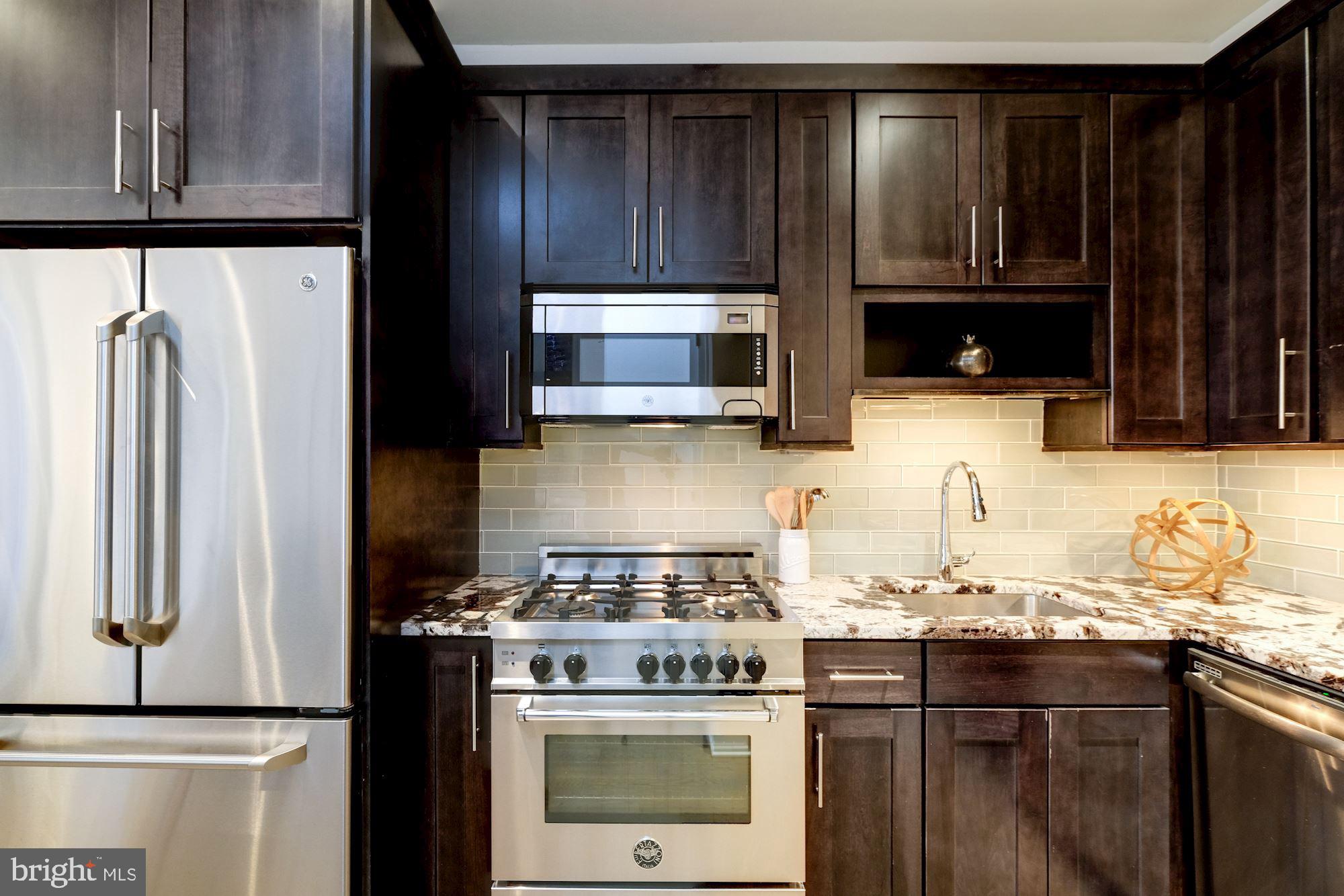 2009 Columbia Road Northwest, Unit 4 Washington, DC 20009 - Photo 10 of 18 Kitchen