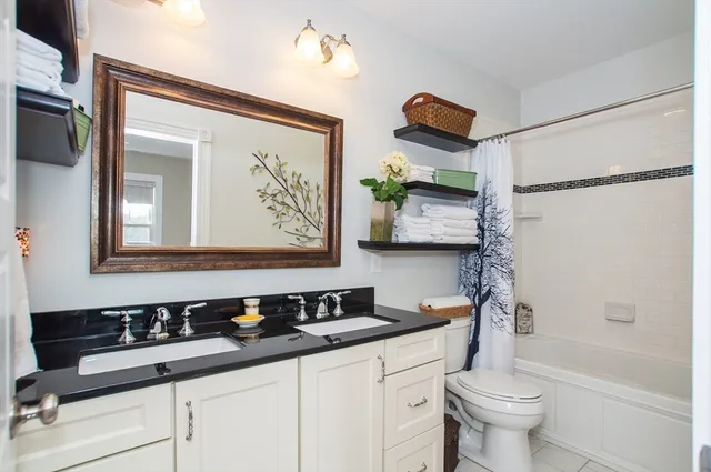 $1,275,000 | 232 Melrose Street, Unit 2, Newton, MA 02466