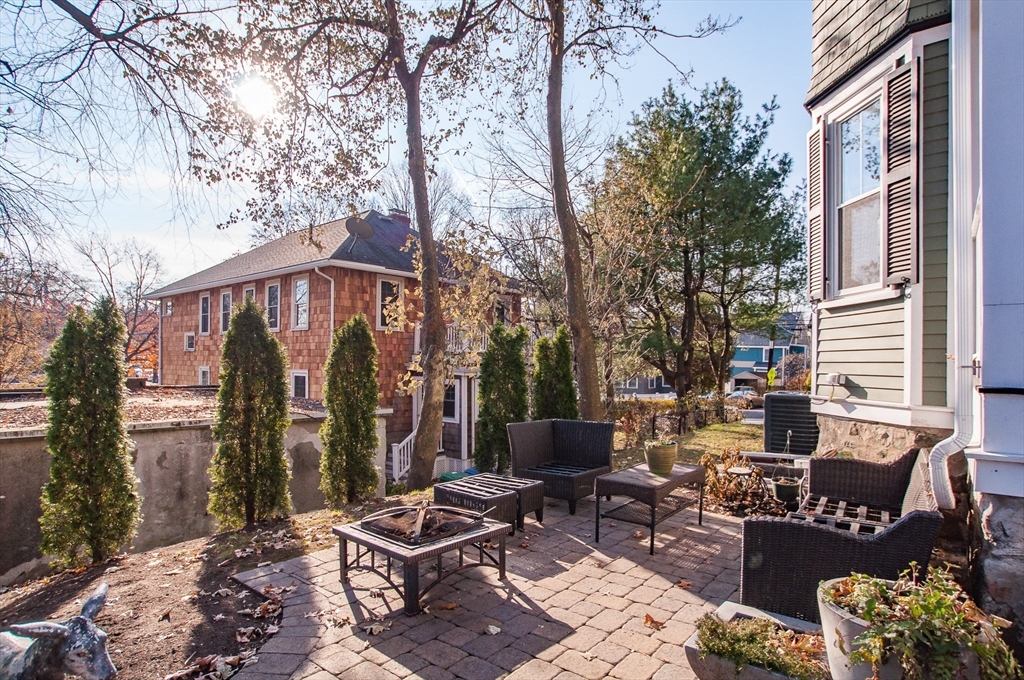 232 Melrose Street, Unit 2 Newton, MA 02466 - Photo 18 of 22