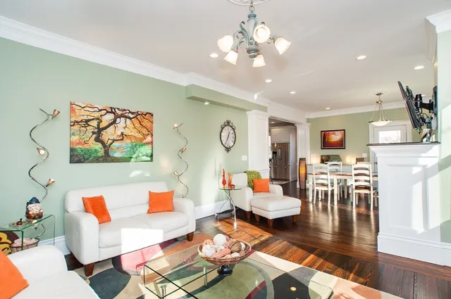 $1,275,000 | 232 Melrose Street, Unit 2, Newton, MA 02466