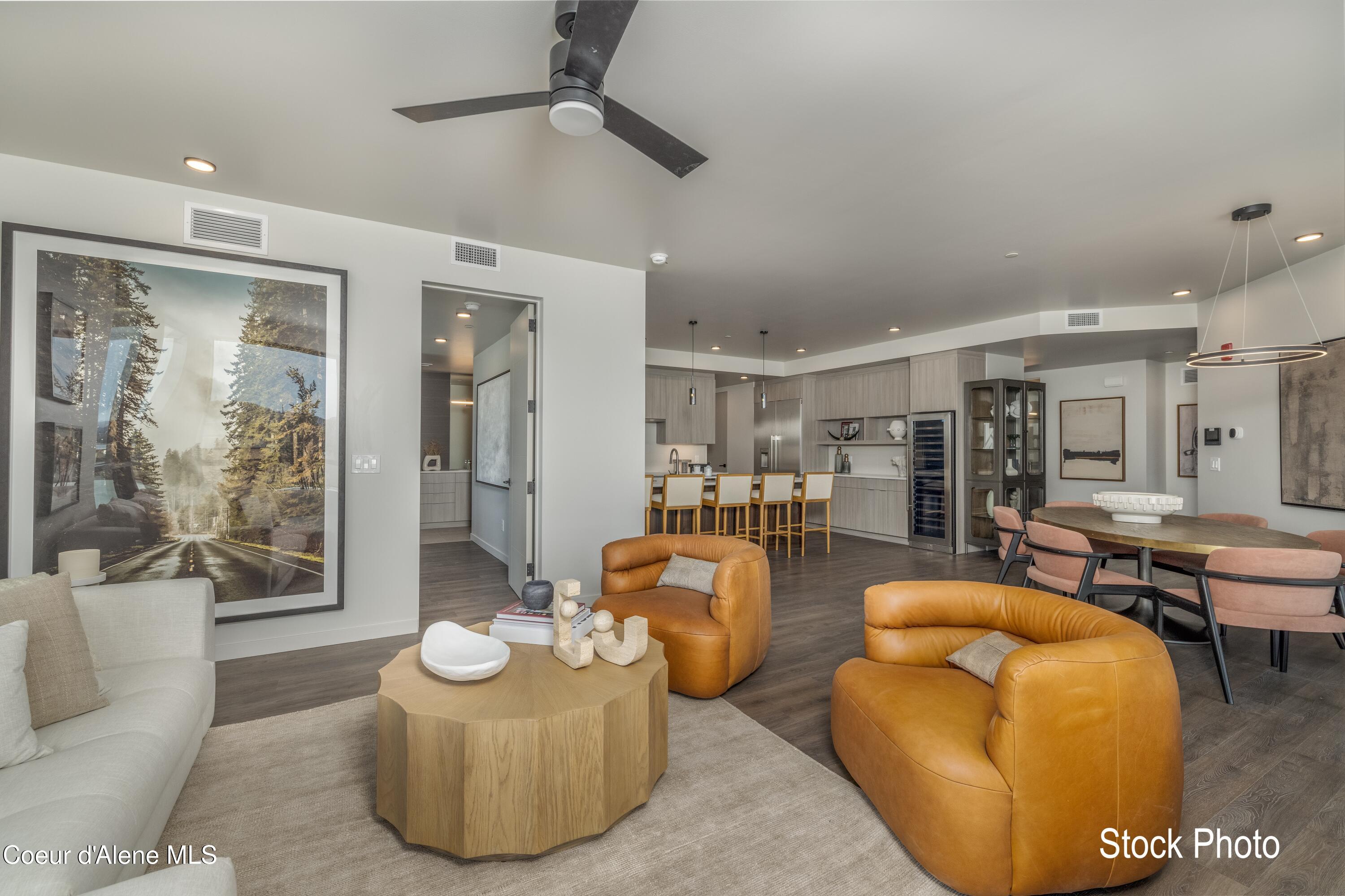 116 South 3rd Street, Unit 904 Coeur D'Alene, ID 83814 - Photo 9 of 45 6 Living Unit 401 Stock Photo