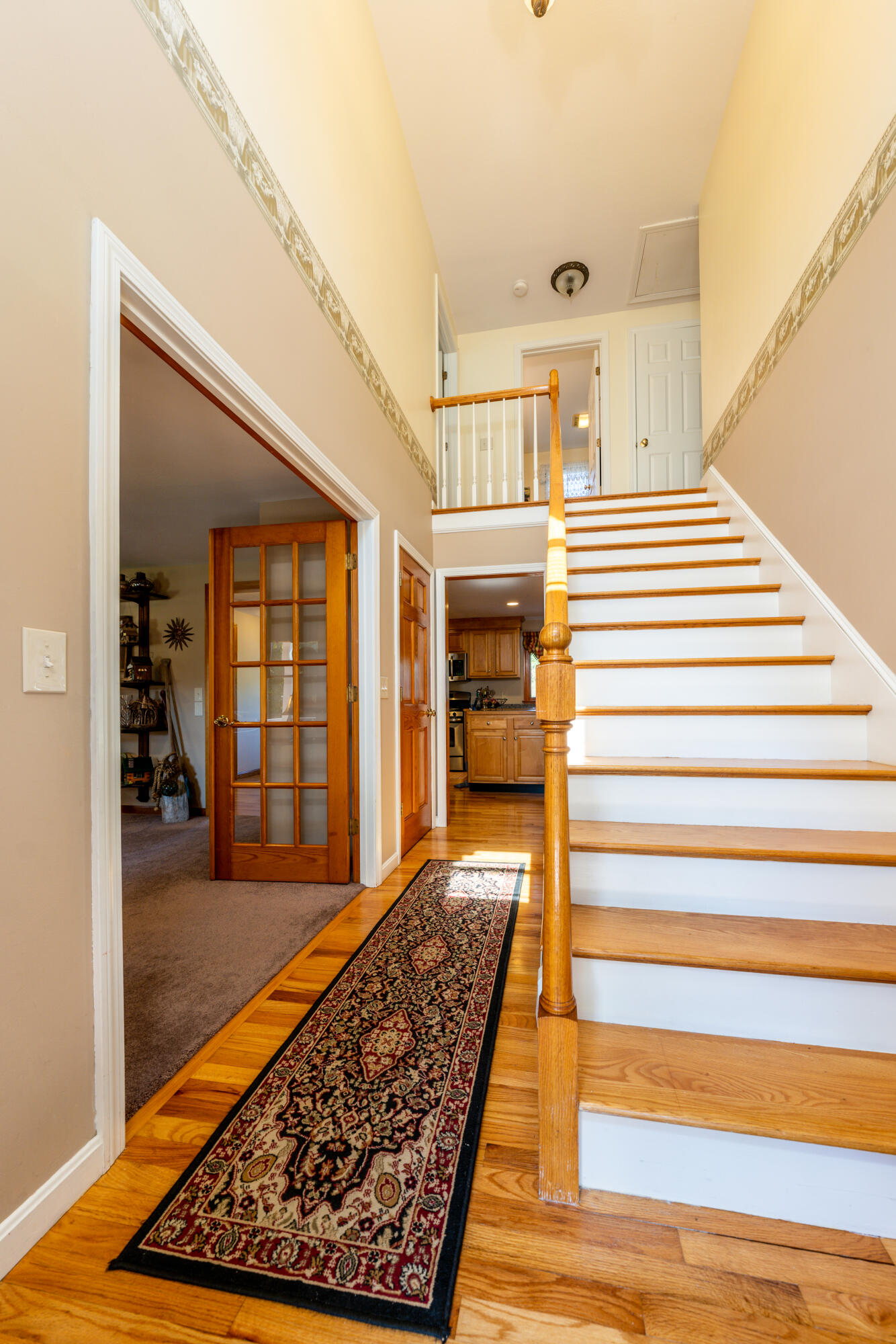 143 Griffiths Pond Road Brewster, MA 02631 - Photo 17 of 44 stairway